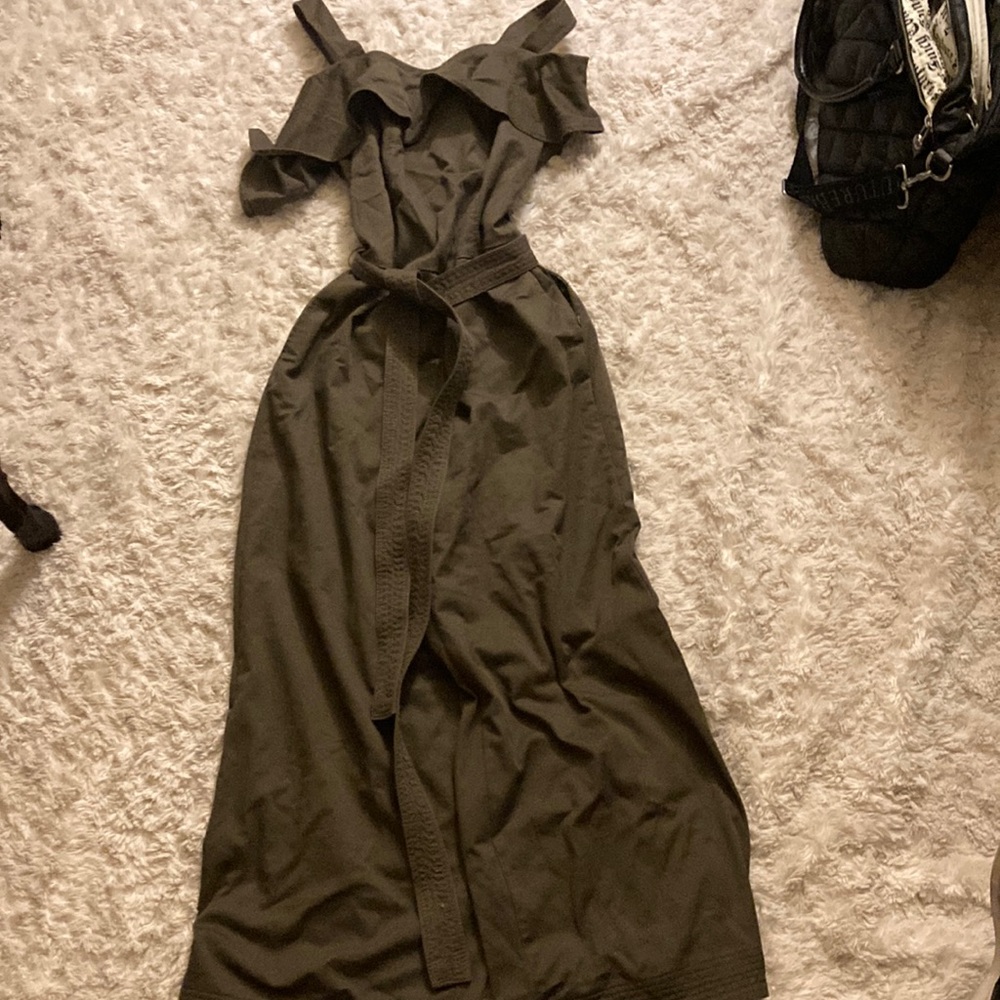 Banana Republic Olive Green Jumpsuit w/ belt Size 8